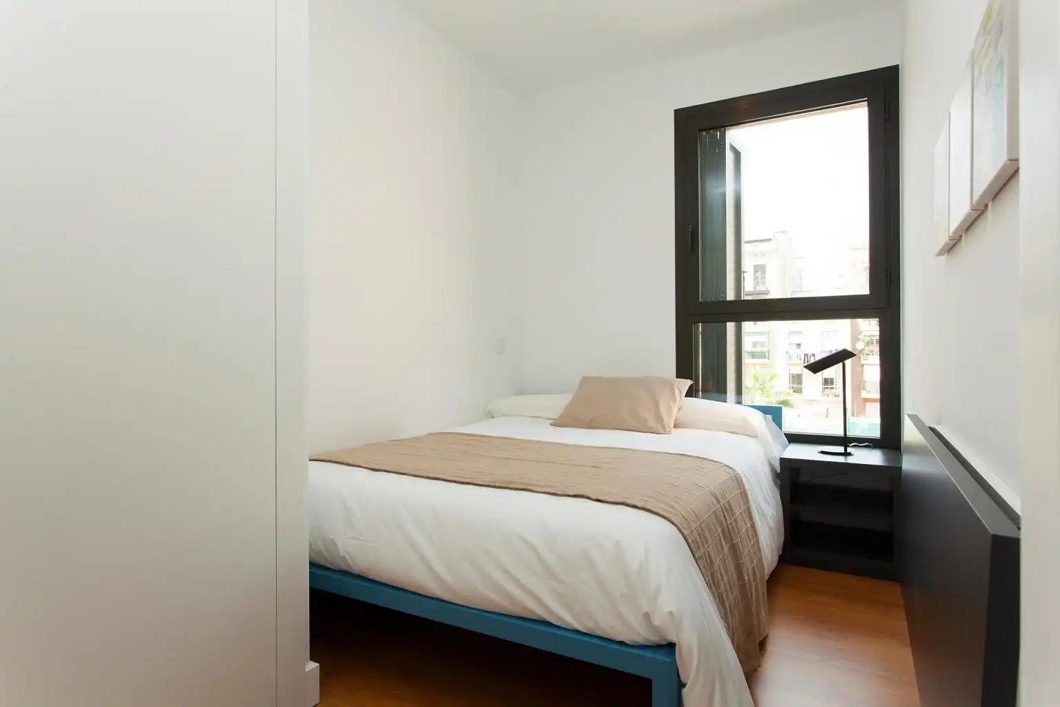 Dormitori de Apartament de lloguer en Alcalá de Henares amb Aire condicionat, Calefacció i Parquet