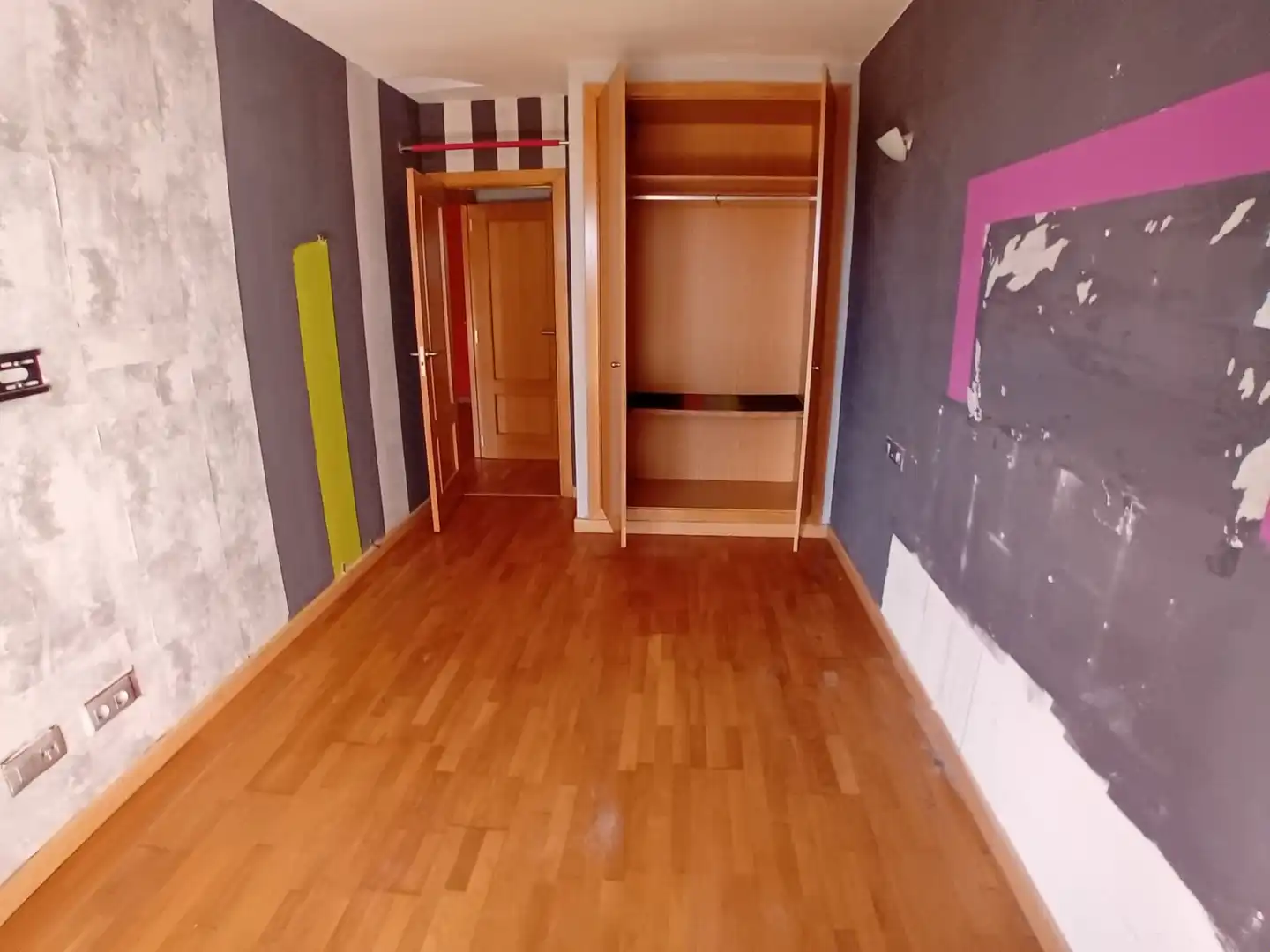 Bedroom of Flat for sale in La Muela  with Terrace