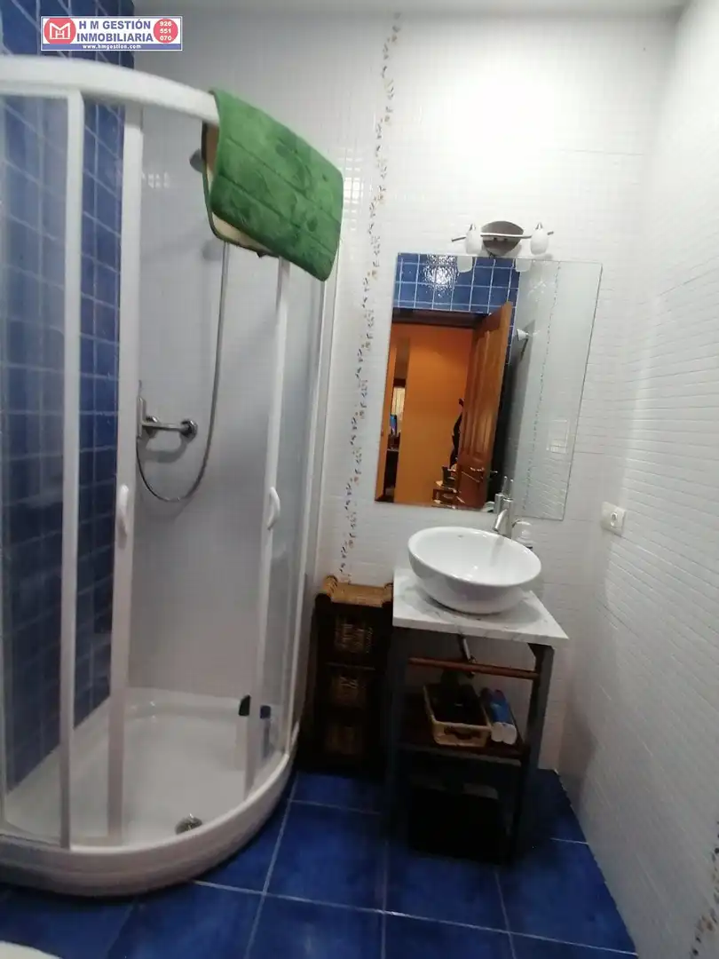 Badezimmer von Country house zum Verkauf in Alcázar de San Juan mit Privatgarten, Schwimmbad und Möbliert