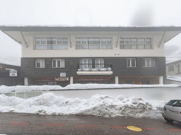 Pis amb ascensor en venda a Zona media