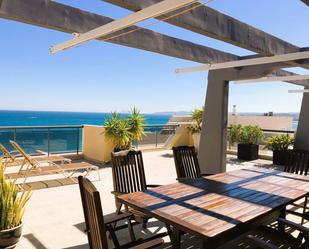 Terrassa de Àtic de lloguer en Estepona amb Aire condicionat, Terrassa i Piscina