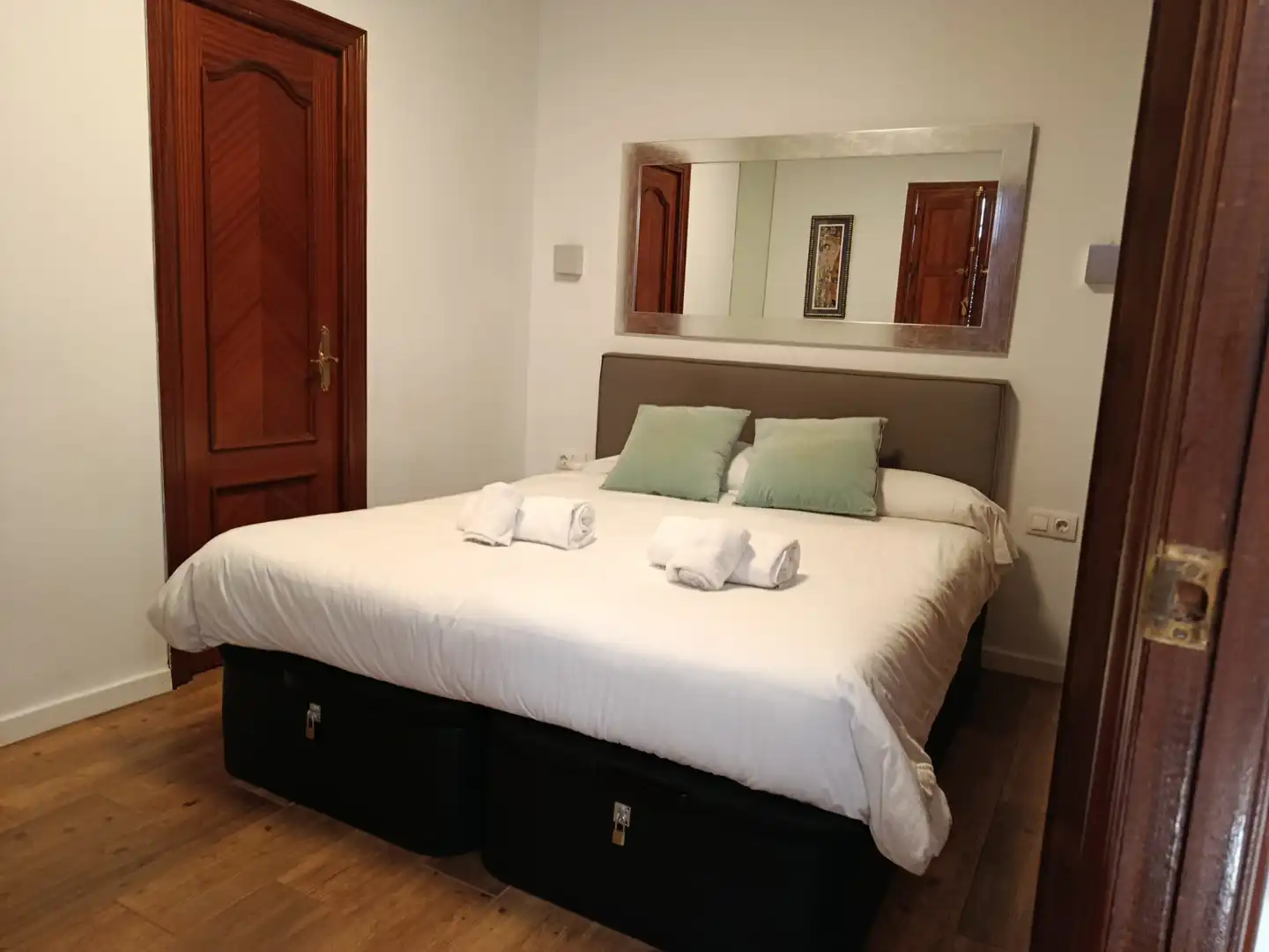 Schlafzimmer von Wohnung zum Verkauf in Córdoba mit Klimaanlage und Möbliert