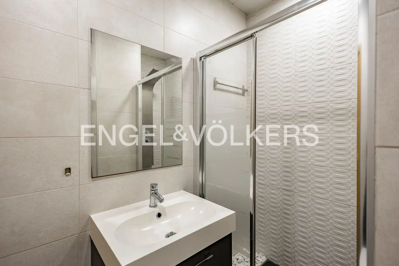 Baño de Dúplex en venta en Terrassa con Aire acondicionado, Calefacción y Parquet