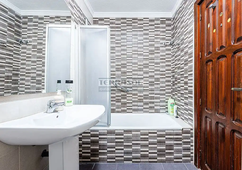 Apartament amb piscina en venda a Torre del Mar, imagen 16