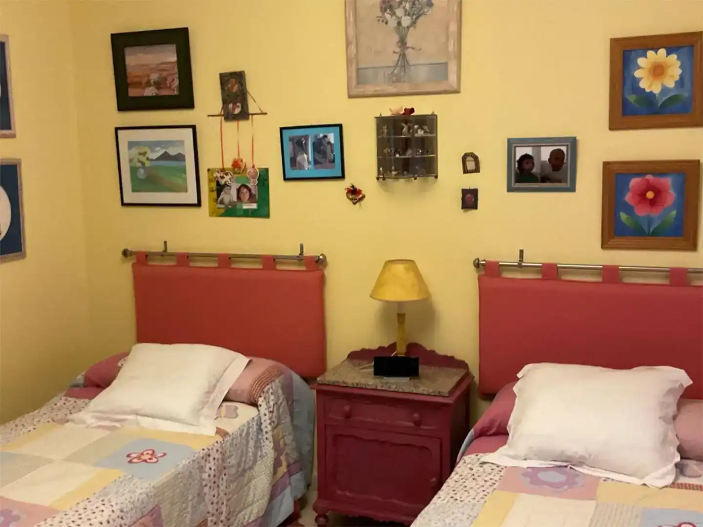 Dormitori de Casa o xalet en venda en Bormujos amb Aire condicionat i Balcó