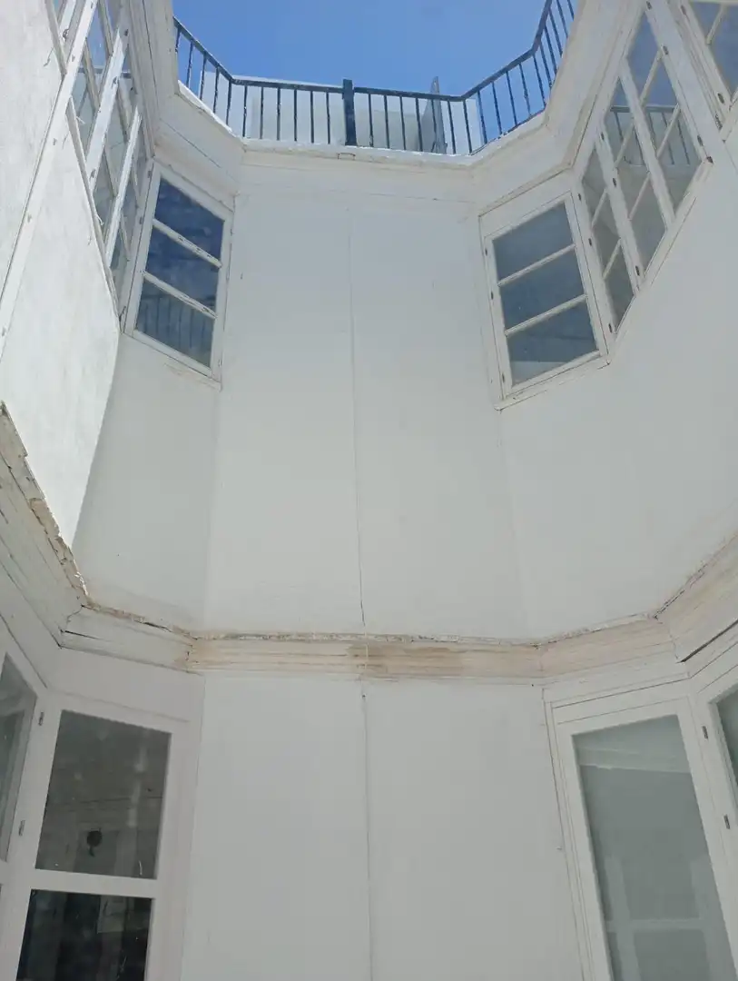 Vista exterior de Piso en venta en Cádiz con Trastero y Balcón