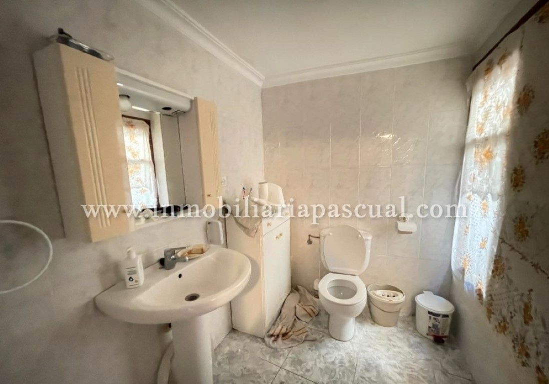 Bathroom of House or chalet for sale in Beniarrés  with Storage room and Balcony