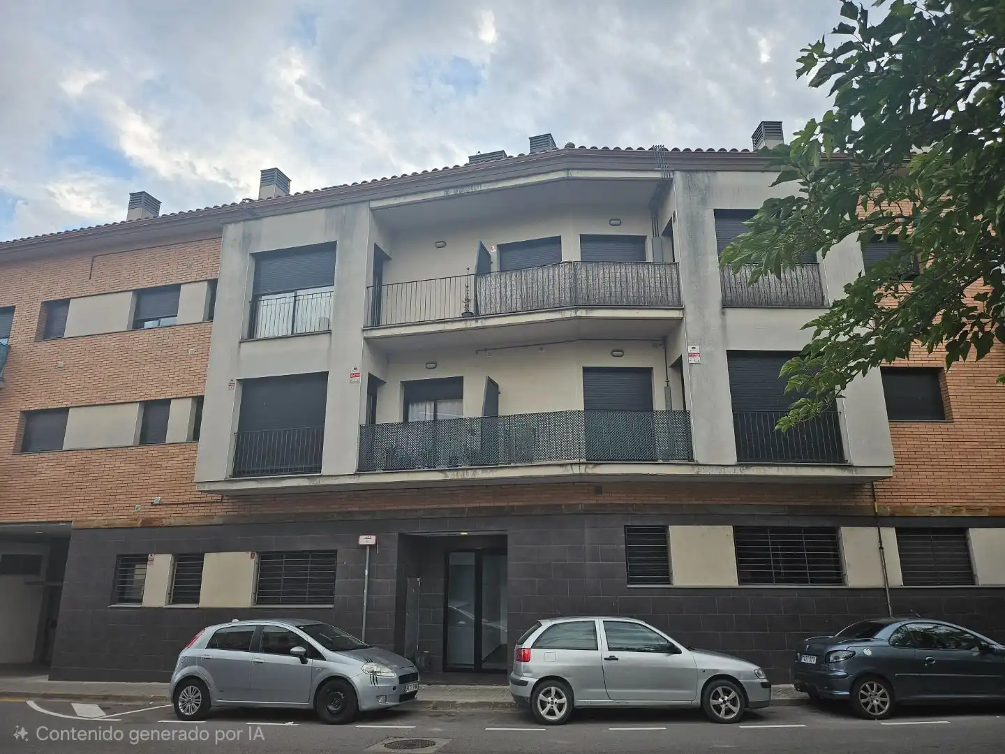 Pis amb ascensor en venda a Carrer Enric Granados 4