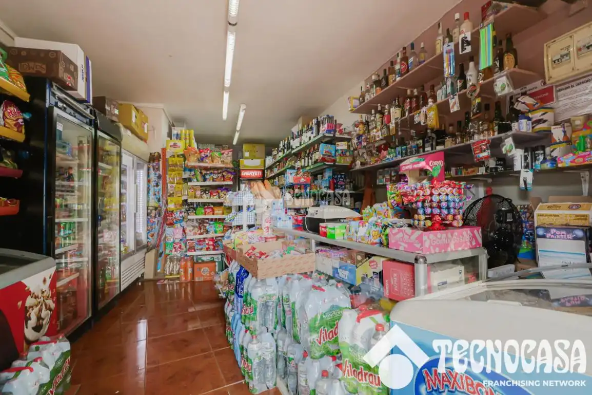 Local comercial en venda a Riu Sud, imagen 4