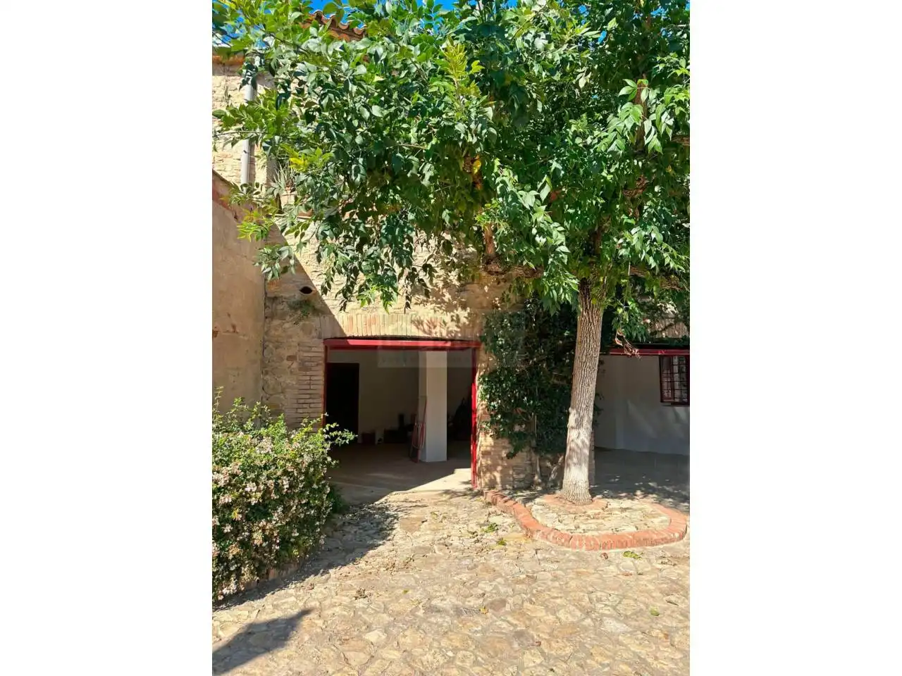 Vista exterior de Finca rústica en venda en Forallac amb Terrassa