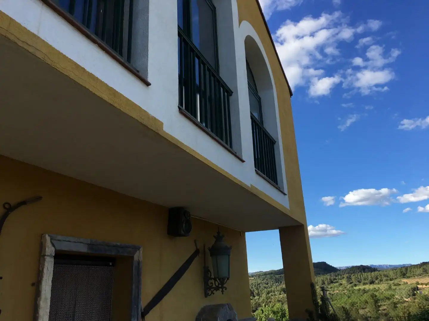 Exterior view of Houses for sale in Els Guiamets