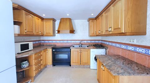 Foto 4 de Dúplex en venta en Calle Tamarindos, 7, Puerto Marina, Benalmádena