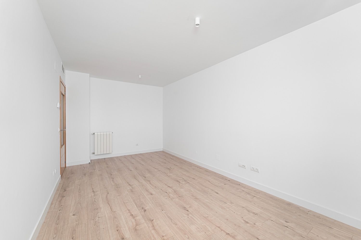 Flat for sale in  Madrid Capital  with Parquet flooring