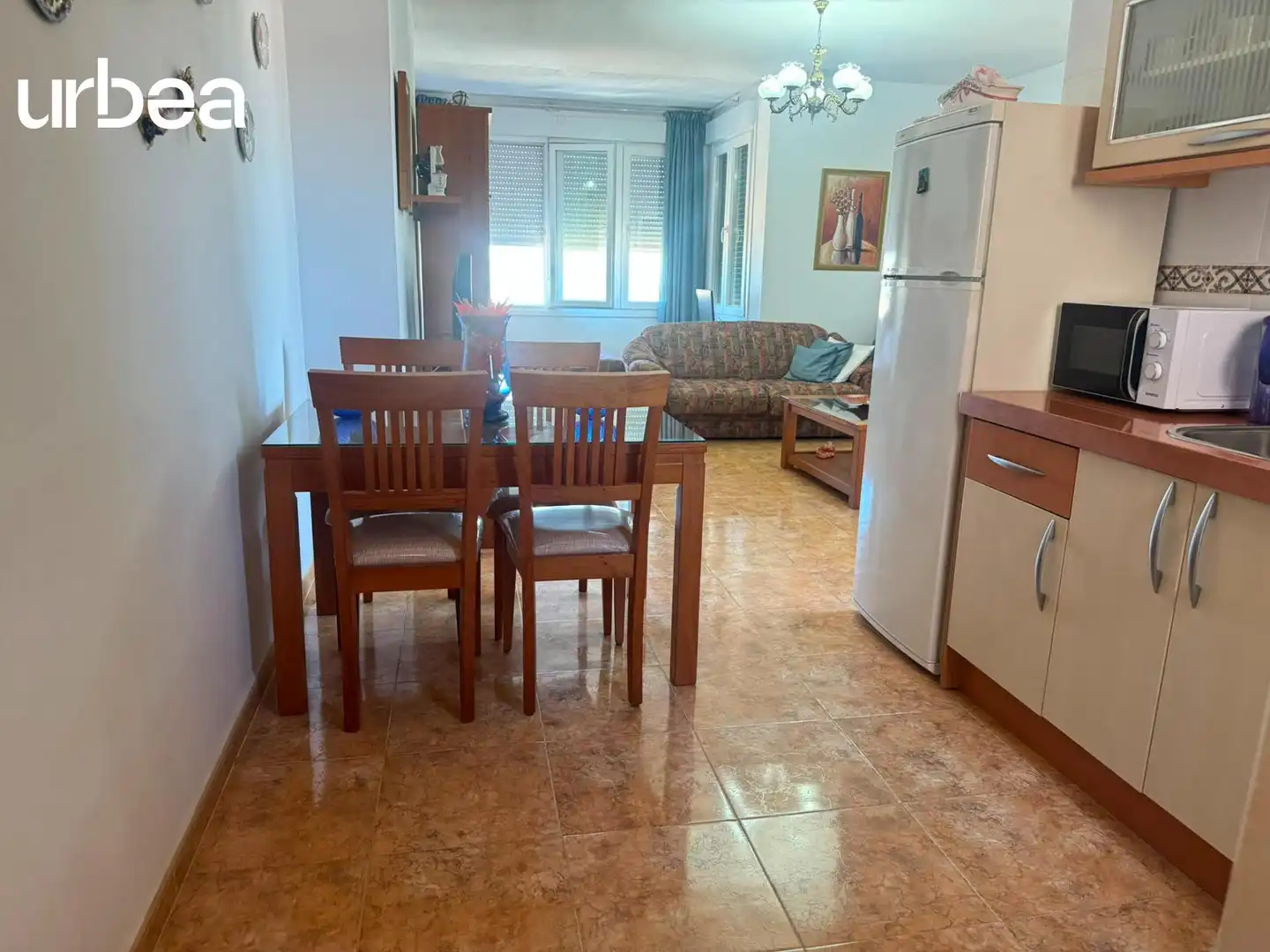 Menjador de Apartament de lloguer en Málaga amb Piscina comunitària