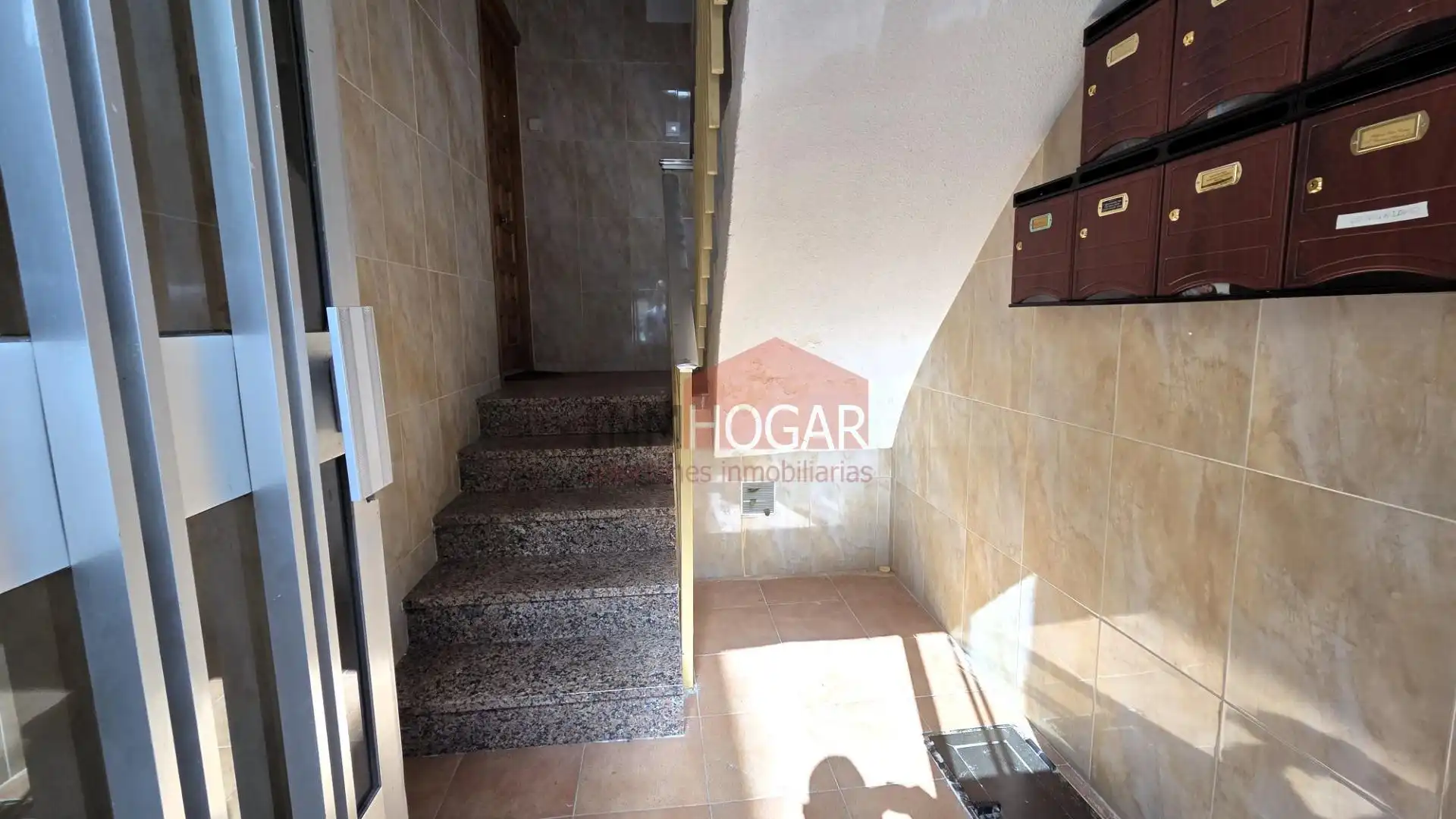 Piso en venta en Ávila con Calefacción, Terraza y Amueblado