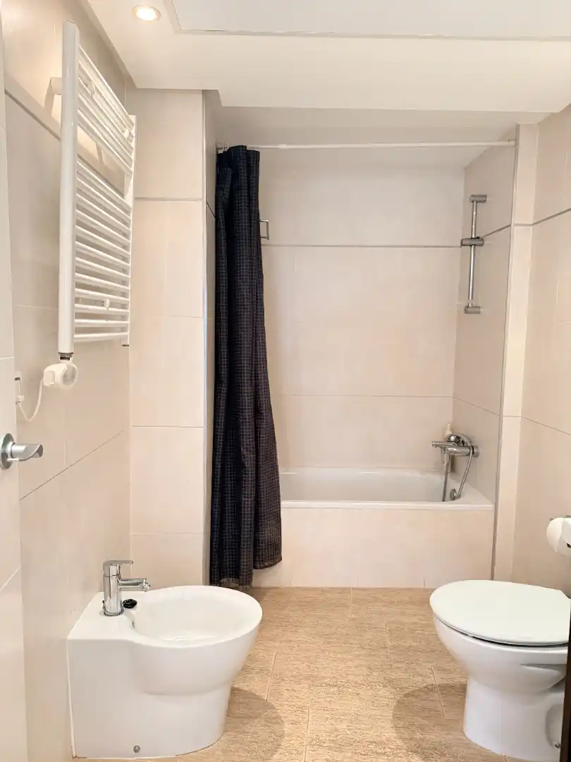 Bany de Pis en venda en Santa Eulària des Riu amb Aire condicionat, Calefacció i Terrassa