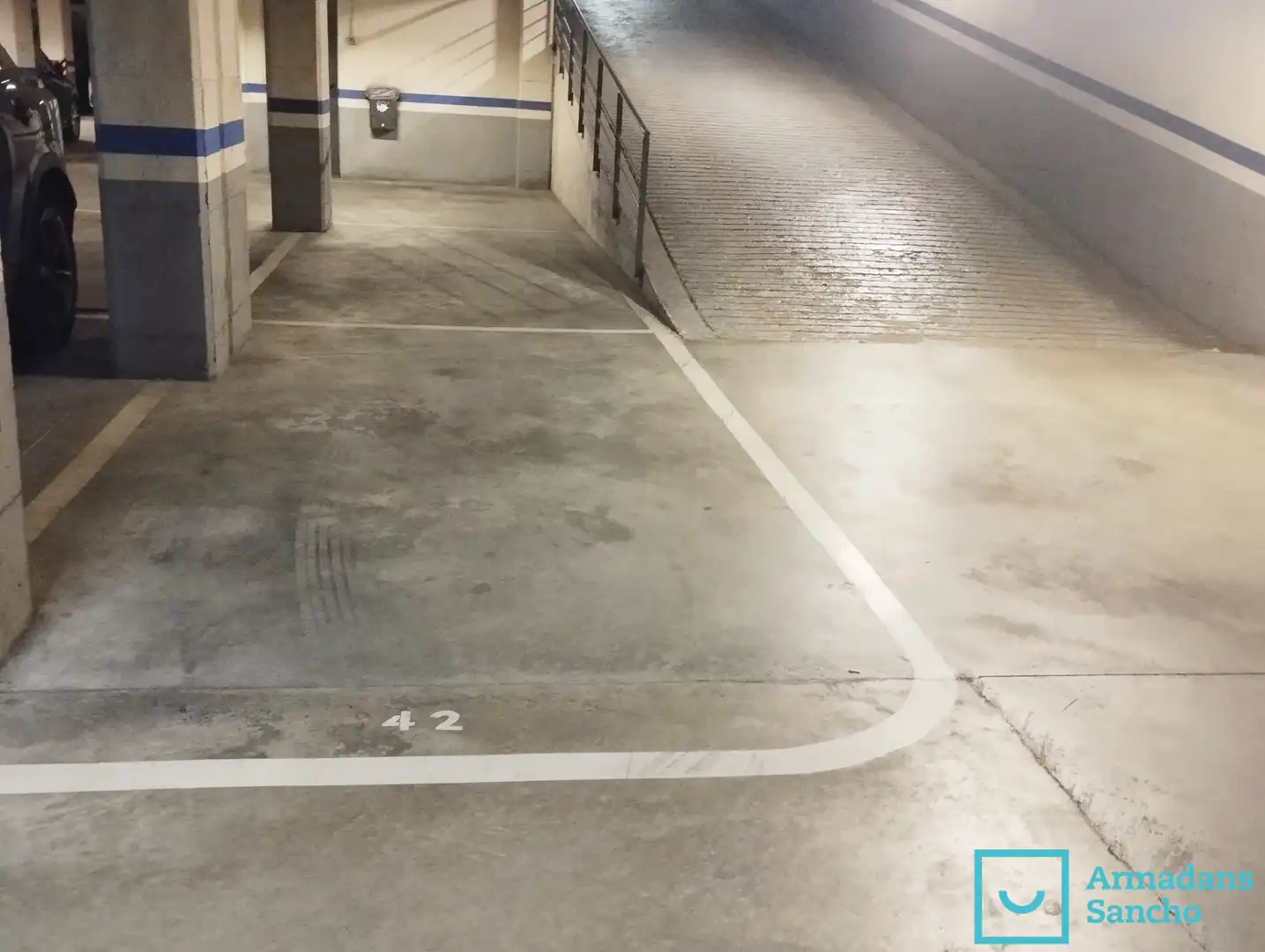 Individuel avec ascenseur à louer à Carrer de Provença, imagen 5