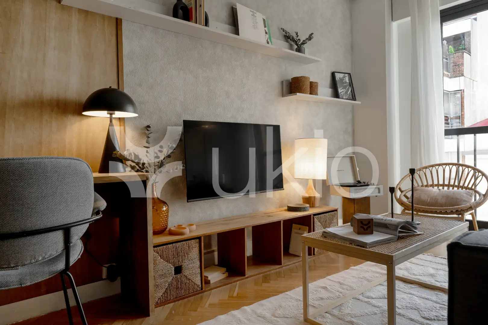 Living room of Apartments for rent in Madrid  with Air Conditioner, Heating and Furnished