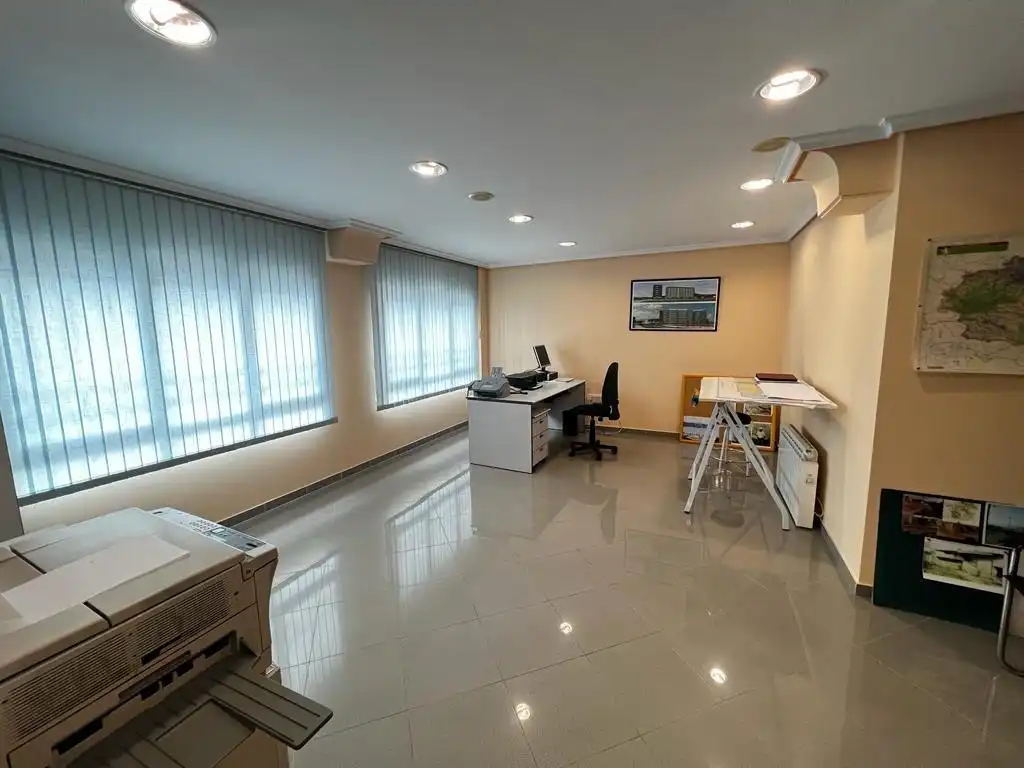 Local comercial en venda a Calle de San Juan Apóstol 14, imagen 3