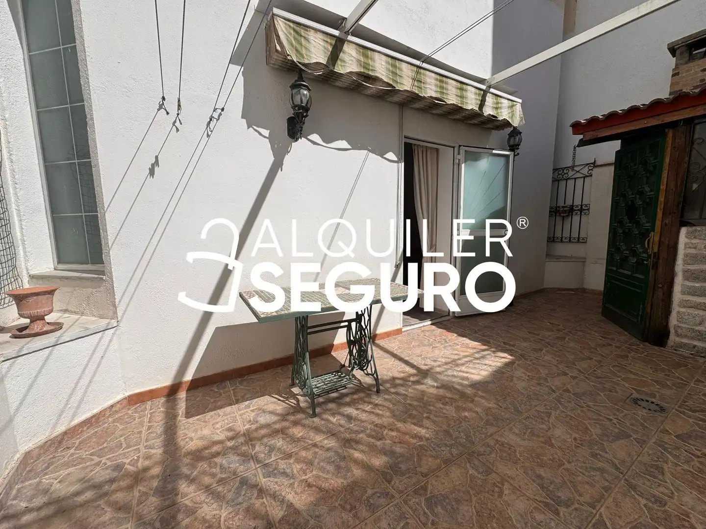 Terrassa de Casa o xalet de lloguer en Madrid amb Aire condicionat, Calefacció i Terrassa