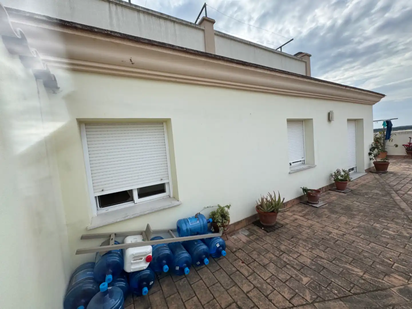 Vista exterior de Ático en venta en Sanlúcar de Barrameda con Aire acondicionado, Calefacción y Terraza