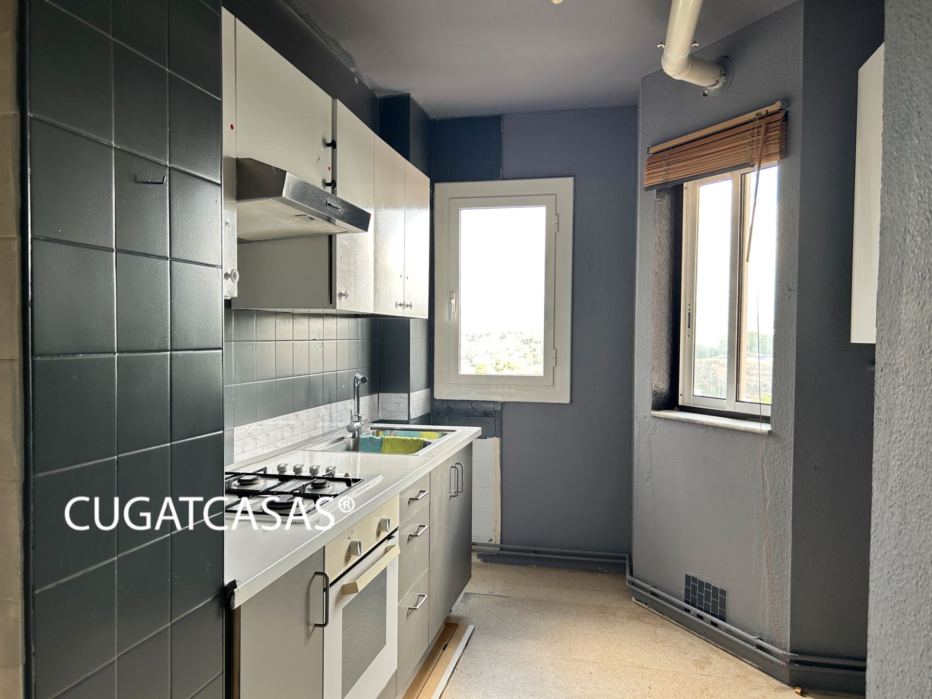 Kitchen of Flat for sale in Sabadell  with Heating