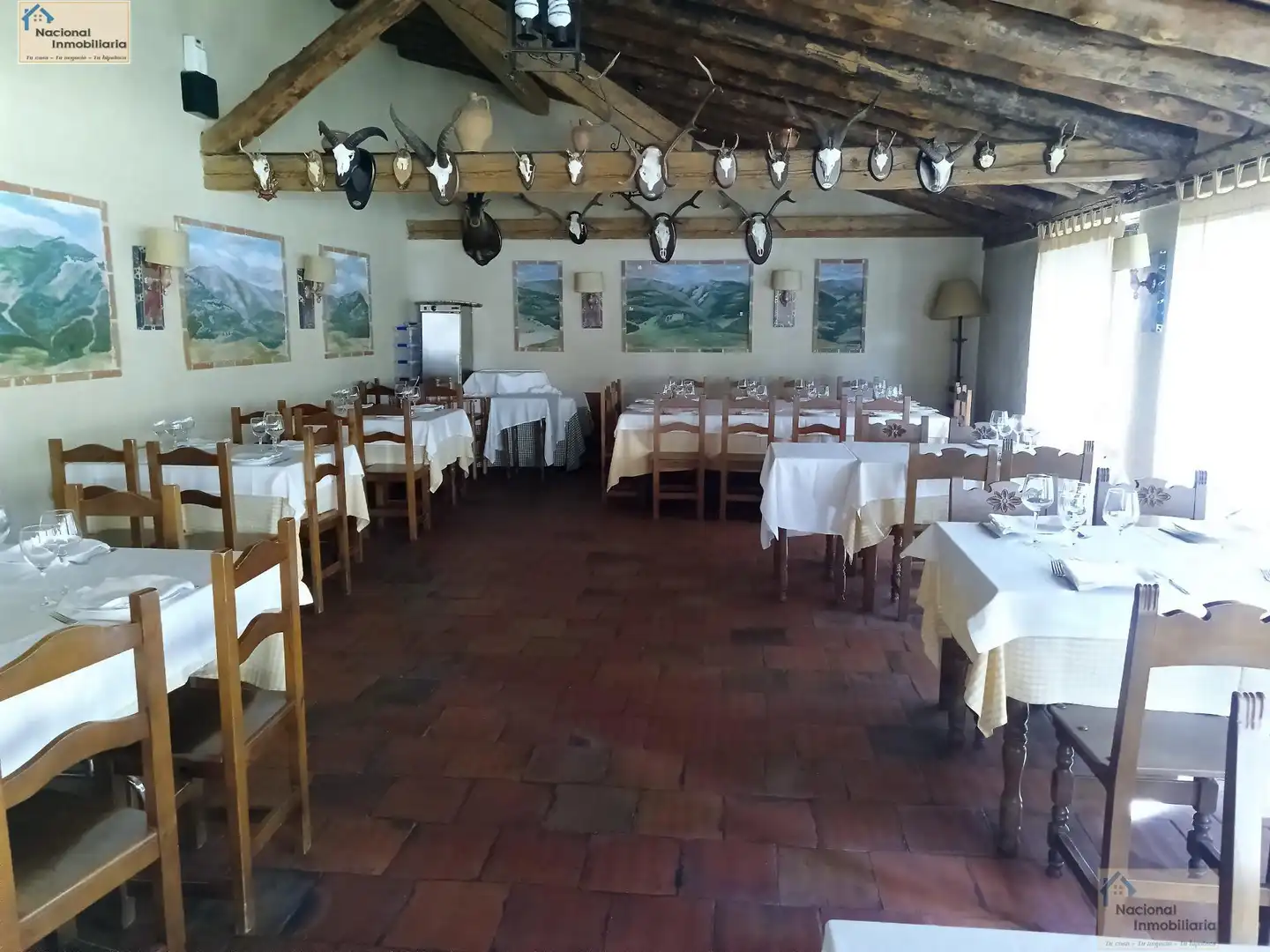 Local comercial en venda a Collado Hermoso