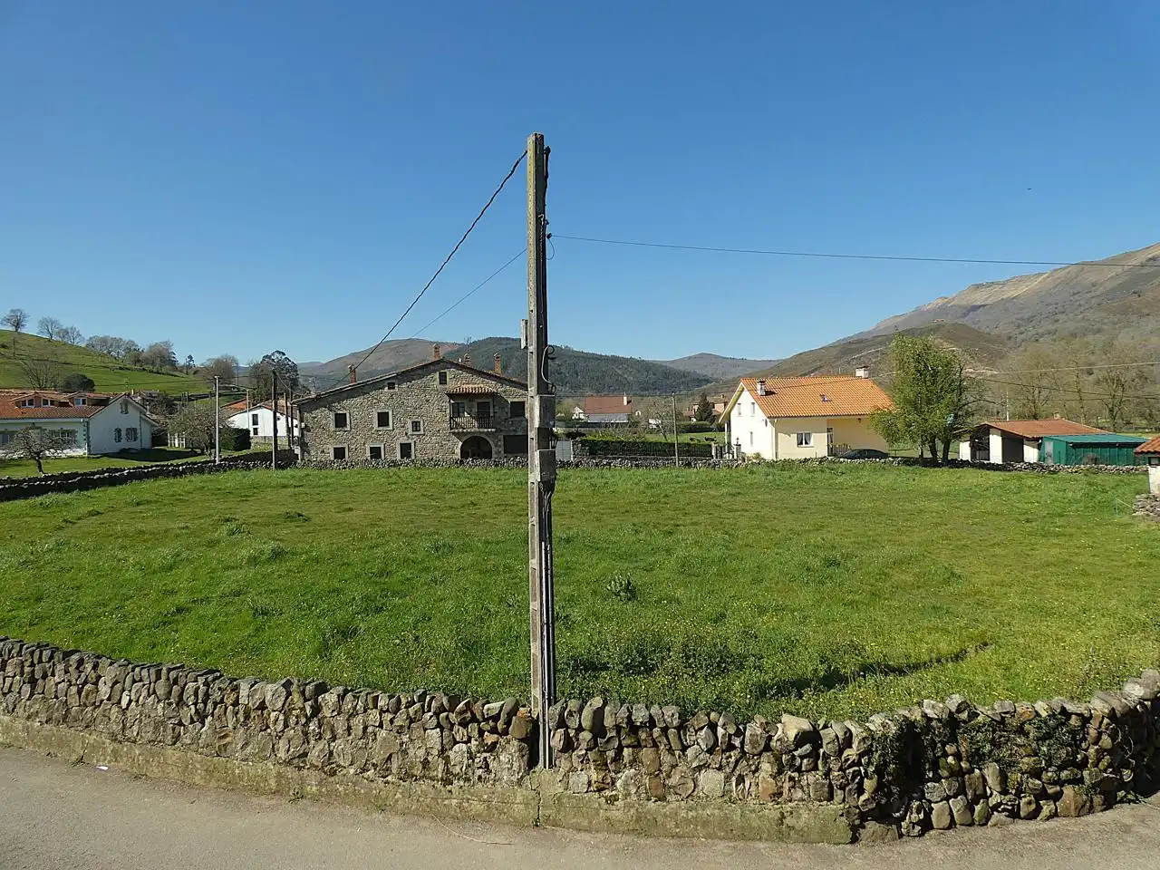Casa o chalet en venta en Ruente con Calefacción, Jardín privado y Amueblado