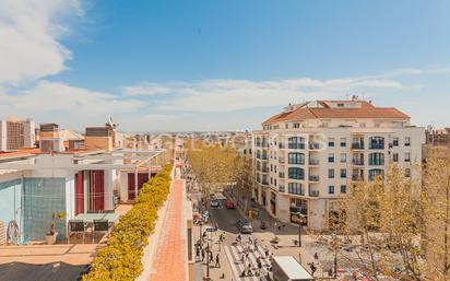 Exterior view of Attic for sale in Vilanova i la Geltrú  with Heating, Terrace and Balcony