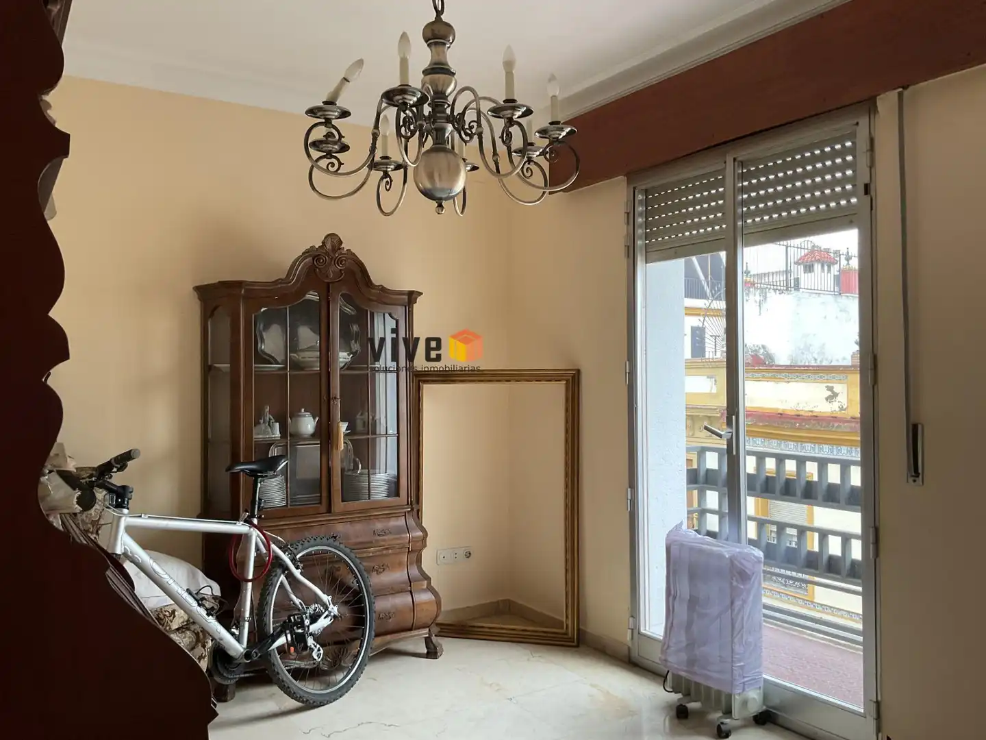 Living room of Flat for sale in Sevilla  with Air Conditioner, Heating and Terrace