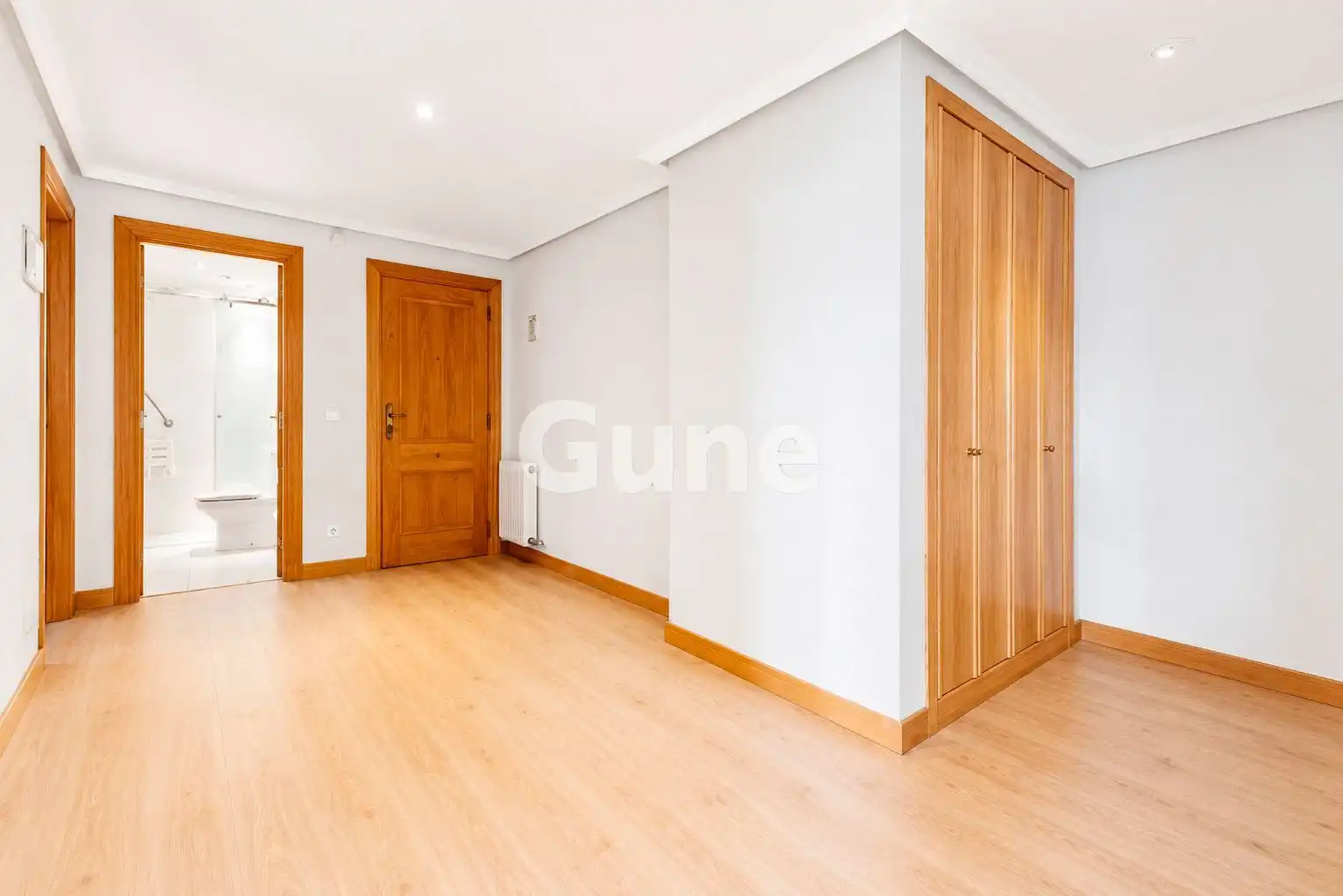 Habitación de Piso en venta en Zumarraga con Calefacción y Terraza