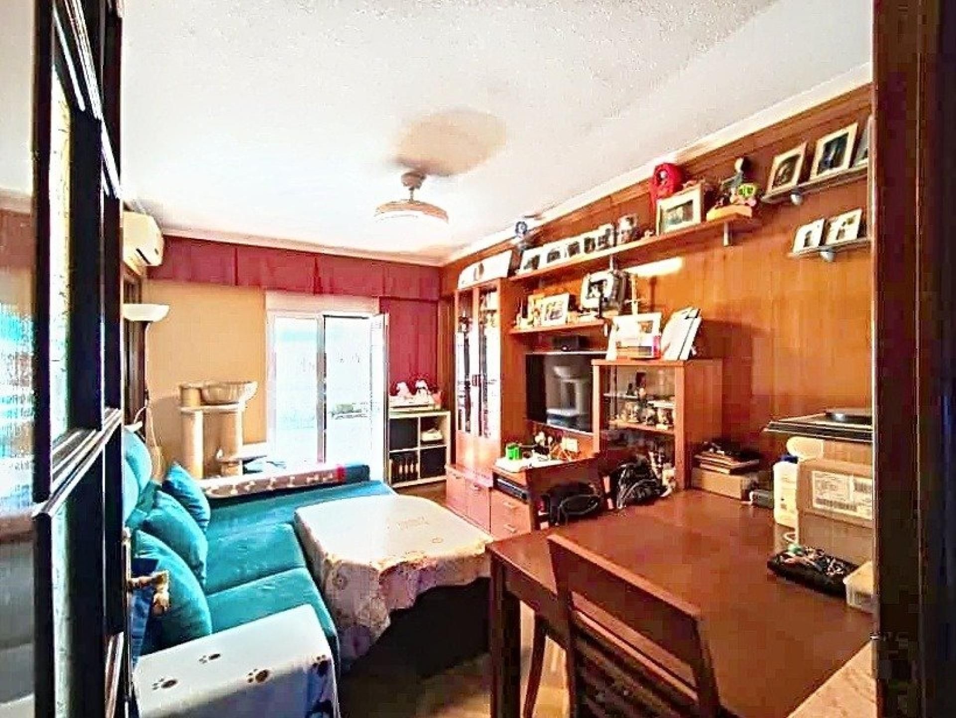 Living room of Flat for sale in  Madrid Capital  with Heating