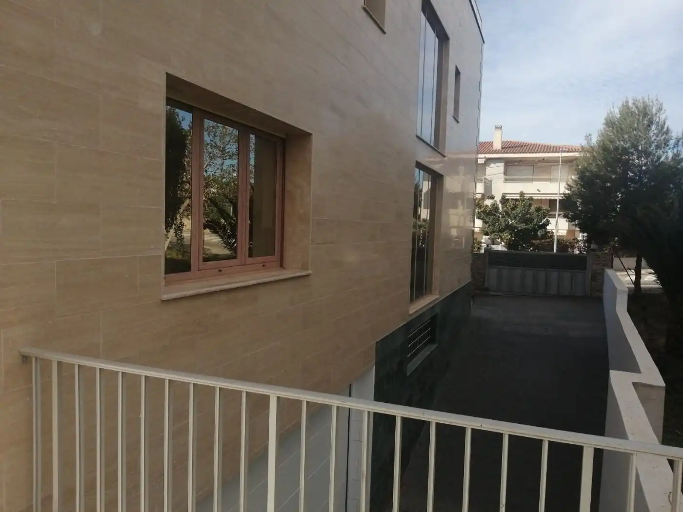 Vista exterior de Casa o chalet en venta en Cambrils con Aire acondicionado, Jardín privado y Terraza