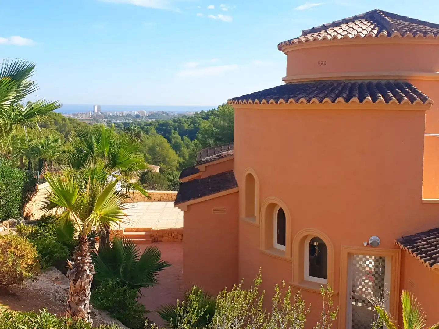Vista exterior de Casa o xalet en venda en Jávea / Xàbia amb Calefacció, Jardí privat i Terrassa