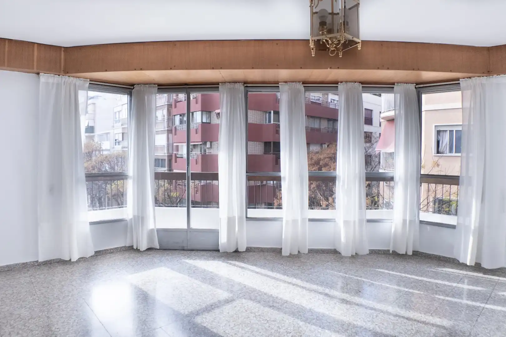Piso con terraza en venta en Center, imagen 2