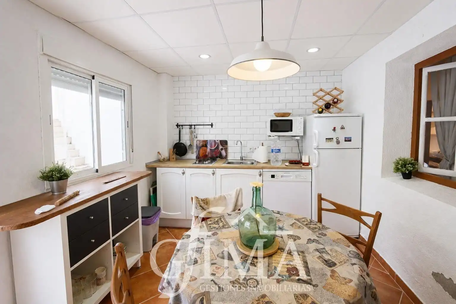 Cocina de Casa o chalet en venta en Tomelloso con Jardín privado, Terraza y Trastero