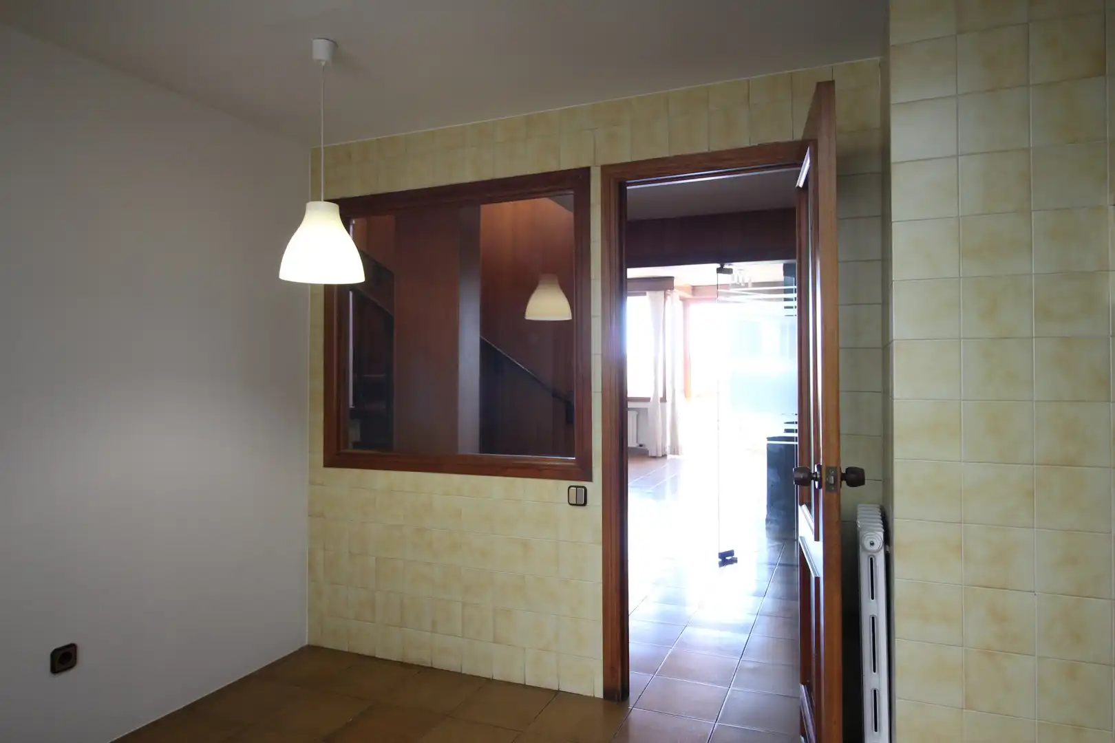 Maisonette zum Verkauf in Figueres mit Heizung, Terrasse und Abstellraum