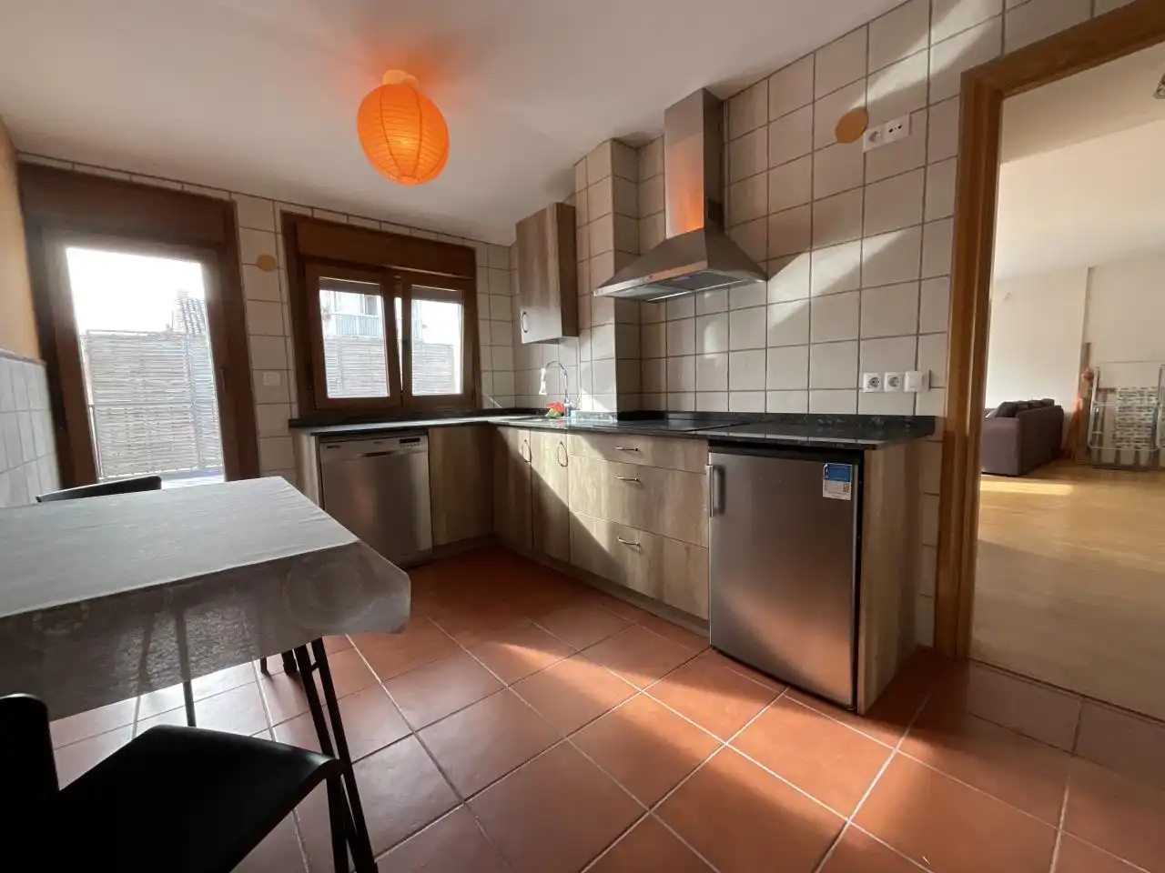 Cuina de Dúplex en venda en Santo Domingo de la Calzada amb Calefacció, Parquet i Terrassa