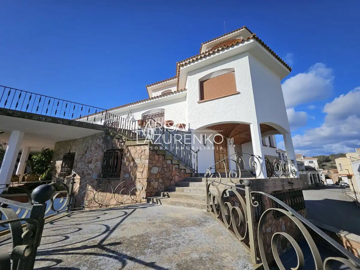 Vista exterior de Casa o chalet en venta en Riudecanyes con Aire acondicionado, Calefacción y Terraza
