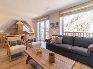 Apartament amb balcó en venda a Major 22