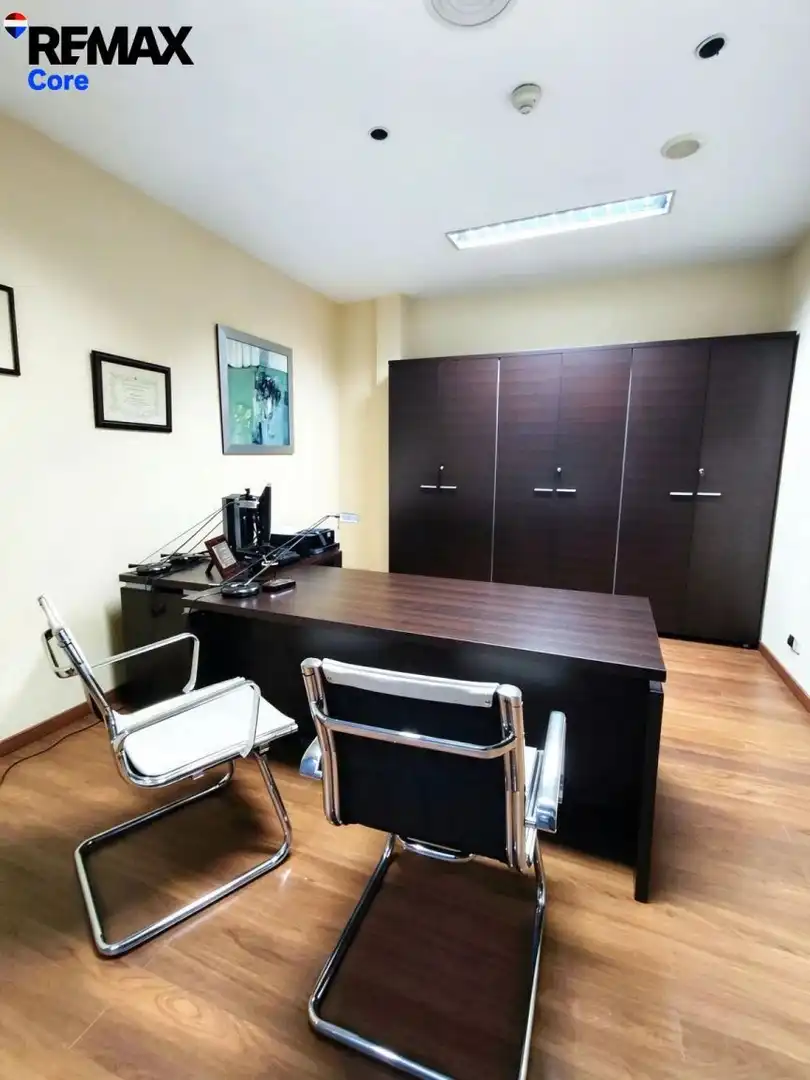 Office space with lift for sale in Casco Antiguo, imagen 37