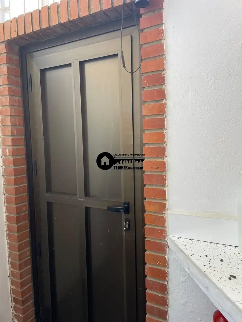 Vista exterior de Casa adosada en venta en Albacete con Aire acondicionado, Calefacción y Jardín privado