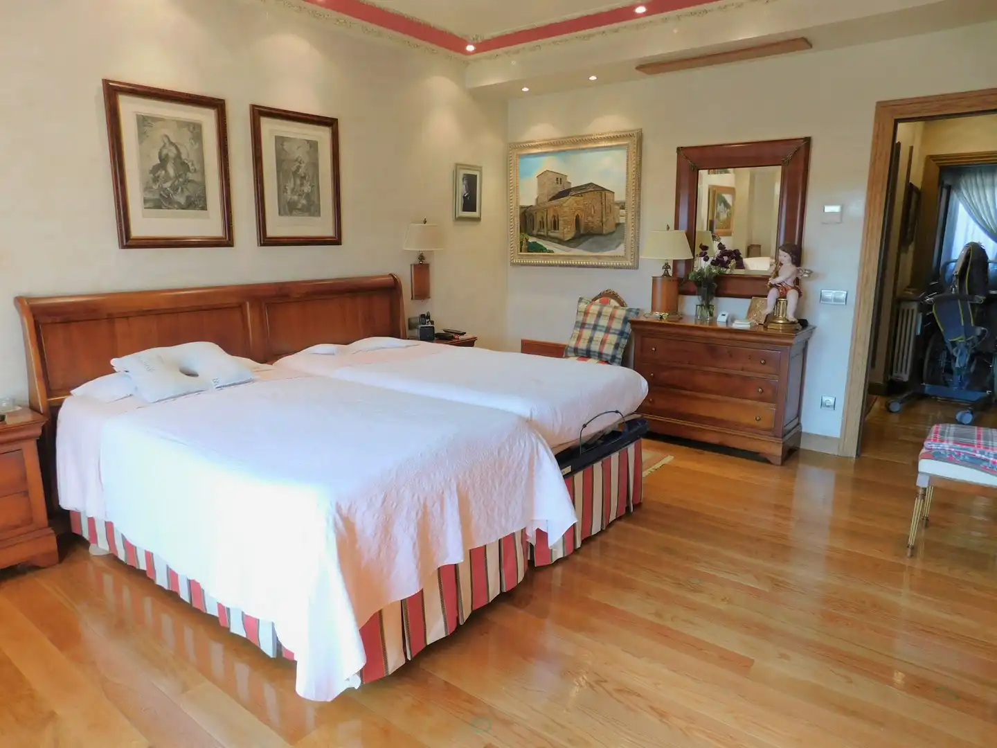 Habitación de Casa o chalet en venta en Zizur Mayor / Zizur Nagusia con Calefacción, Jardín privado y Terraza