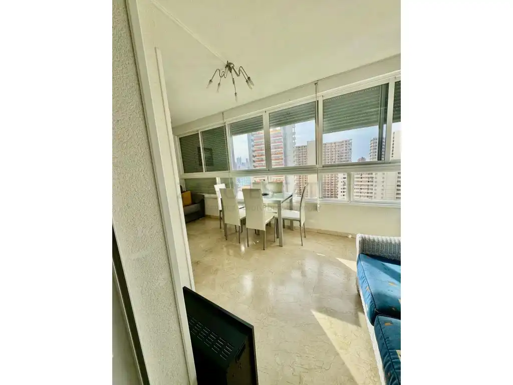 Vista exterior de Piso en venta en Benidorm