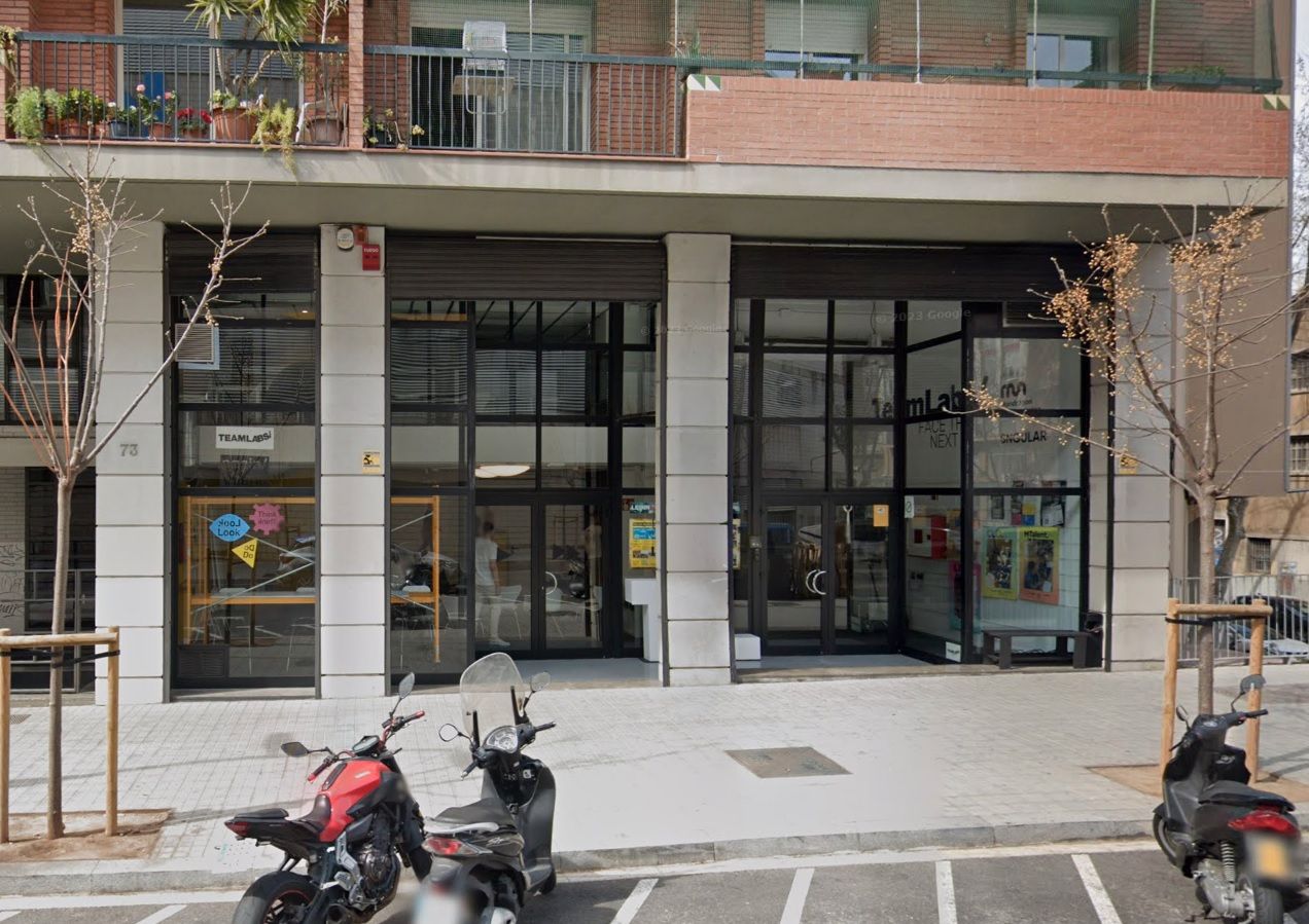 Vista exterior de Local de lloguer en  Barcelona Capital amb Aire condicionat, Calefacció i Alarma