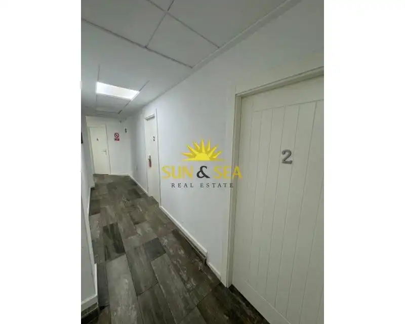 Edificio en venta en Santa Pola