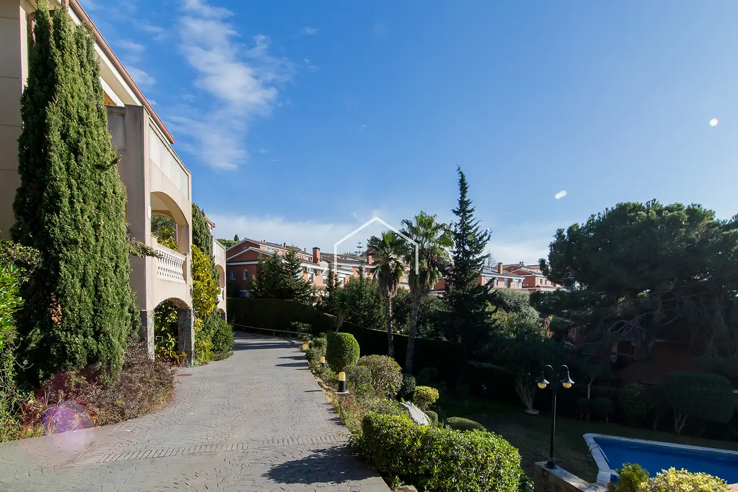 Außenansicht von Haus oder Chalet zum Verkauf in Teià mit Klimaanlage, Heizung und Privatgarten