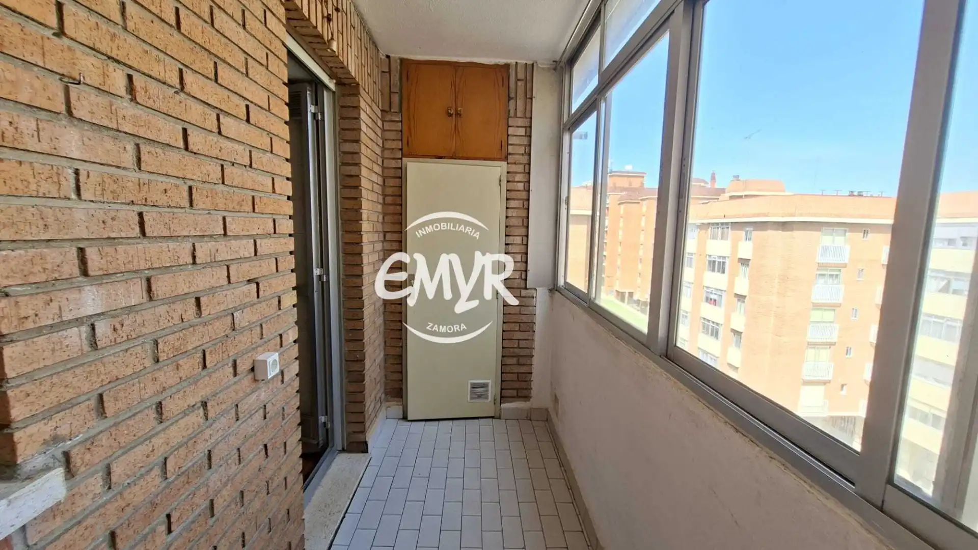 Balcony of Flat for sale in Zamora Capital   with Heating, Parquet flooring and Terrace