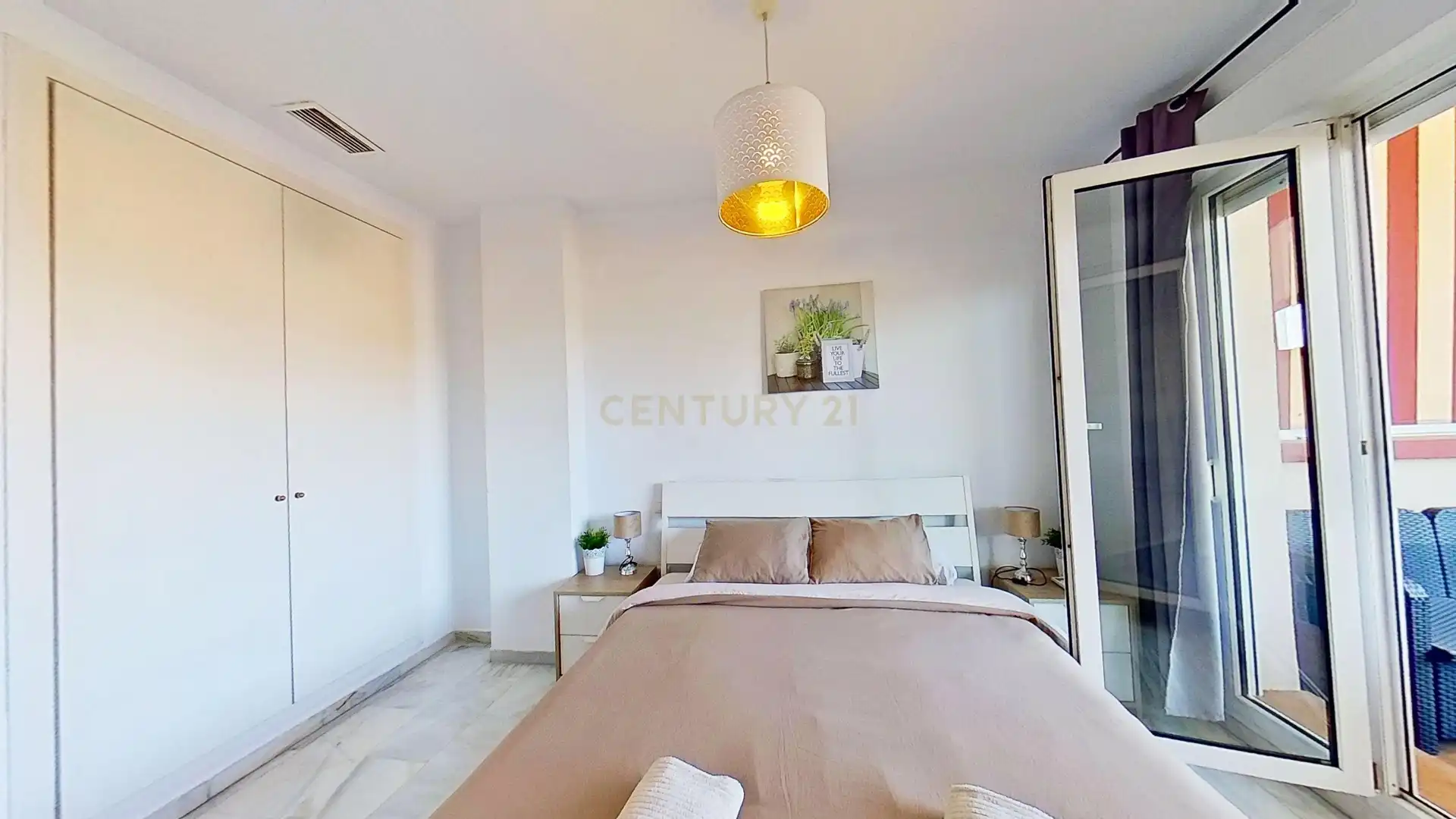 Habitación de Piso en venta en Benalmádena con Aire acondicionado, Trastero y Horno
