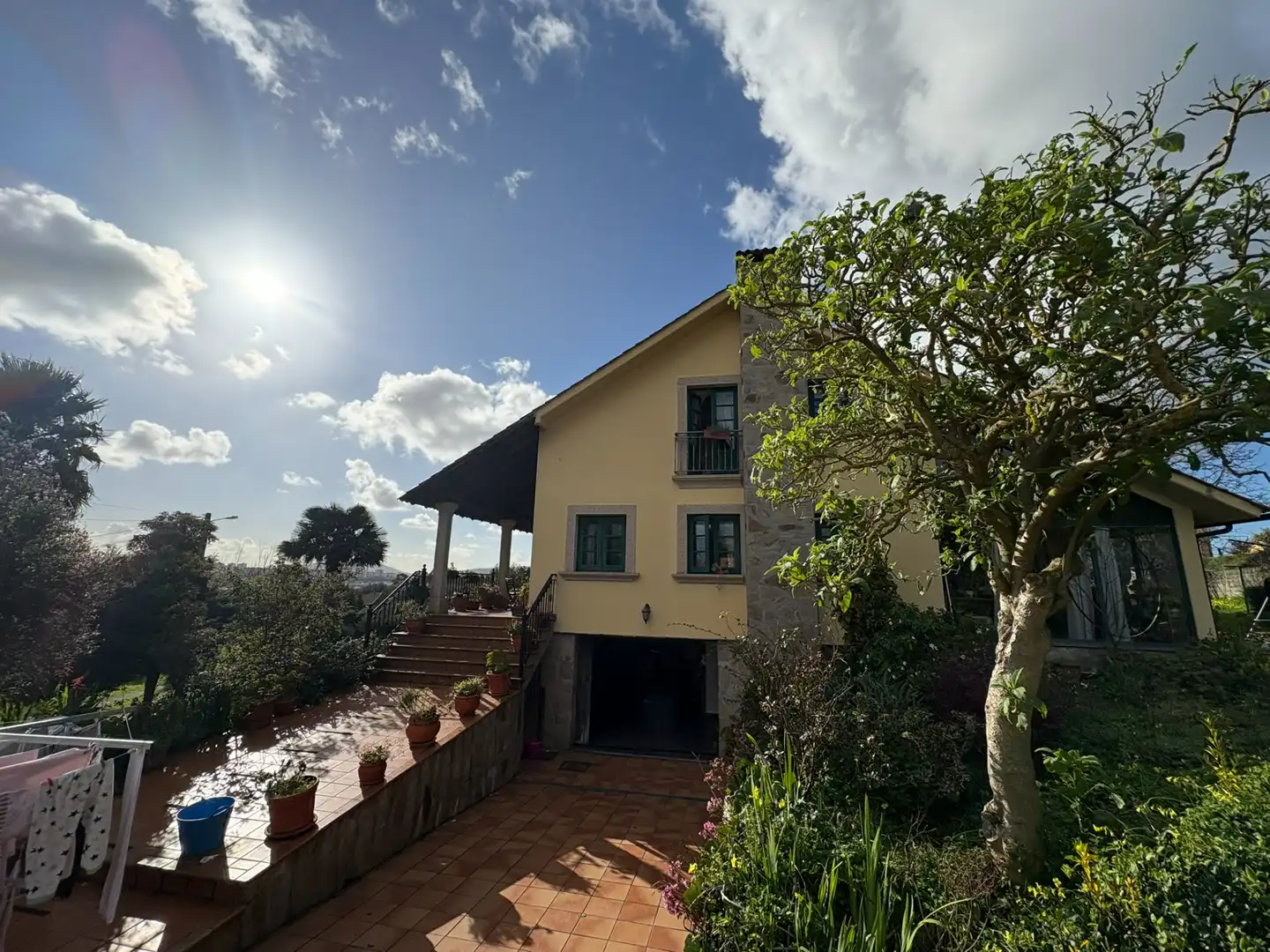 Vista exterior de Casa o chalet en venta en Narón con Calefacción, Jardín privado y Parquet